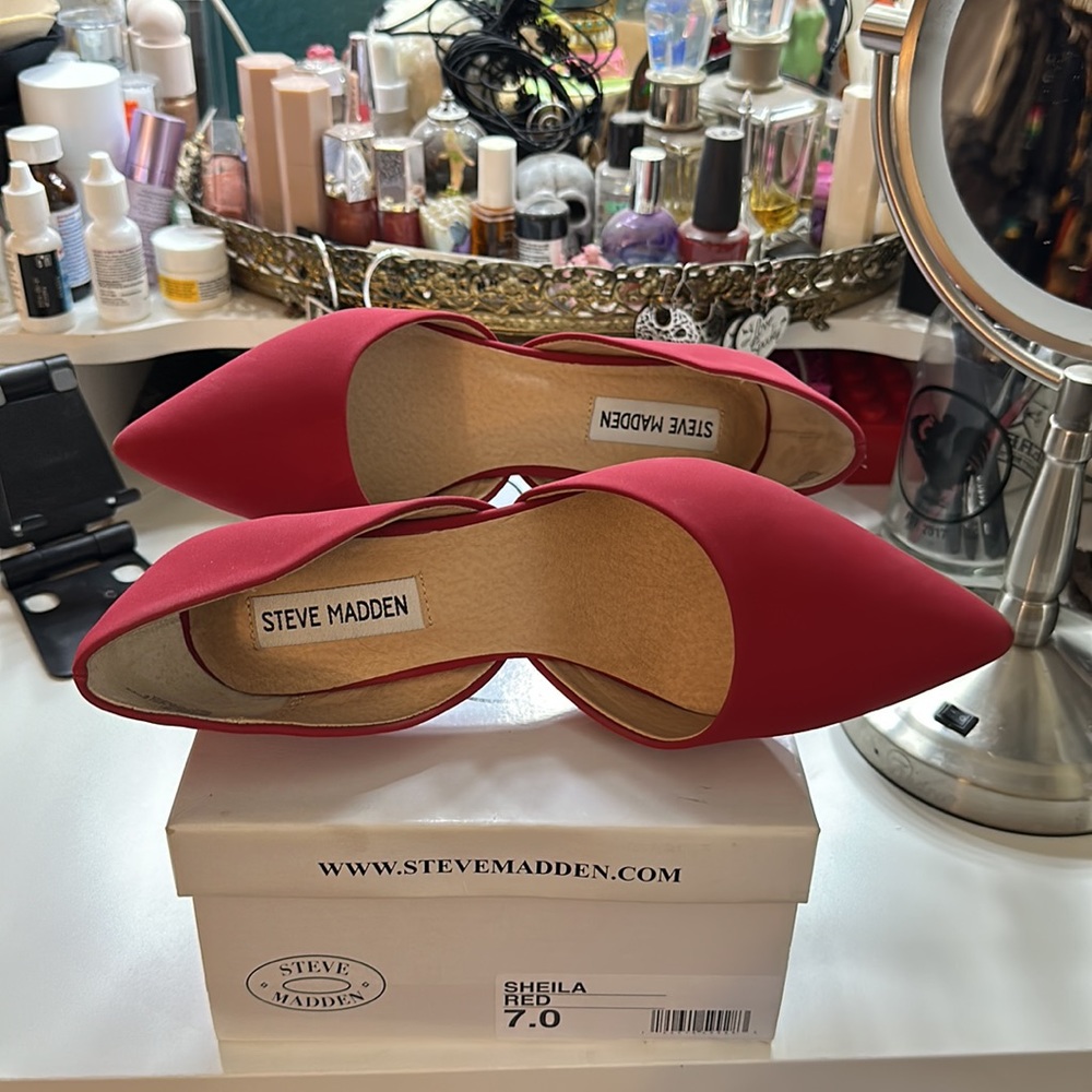 Steve Madden Sheila Red - Picture 4 of 4